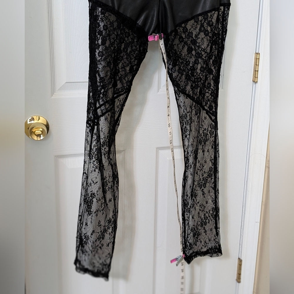 Akira Black Lace Women's Pants Junior Size 15 - Picture 4 of 9
